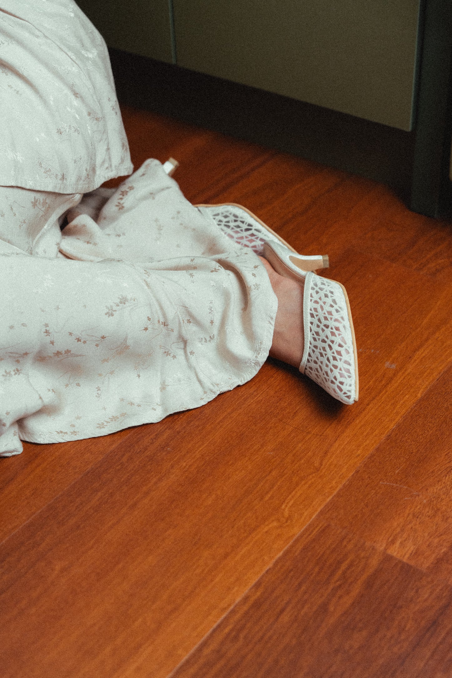 Jane Heels | White