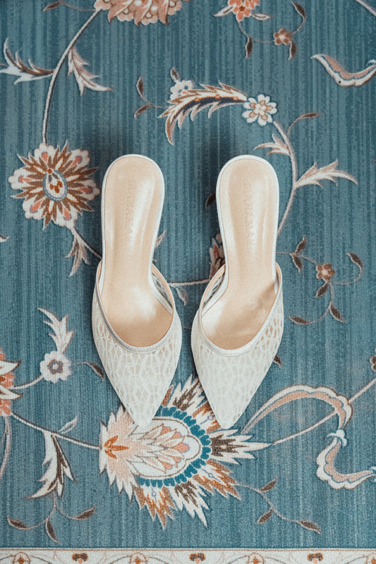 Jane Heels | White